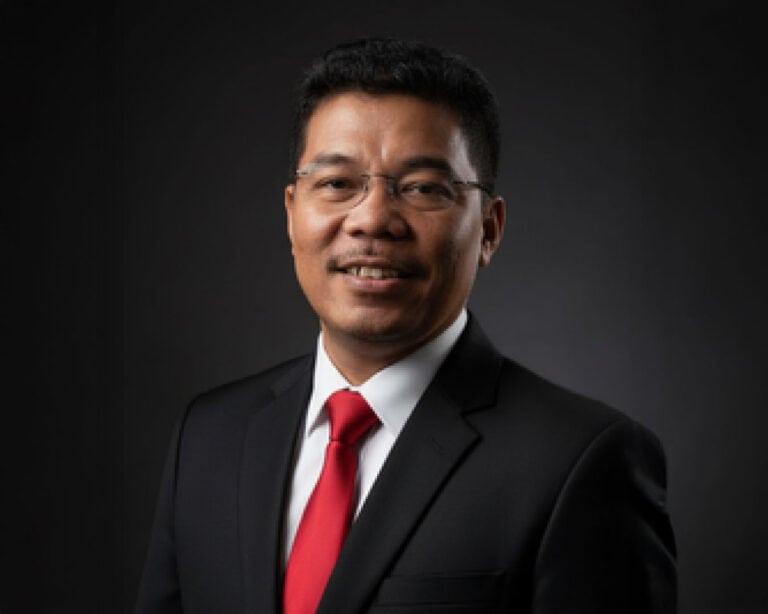 Johnson-Panjaitan,-S.H