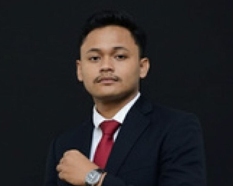 Muhammad-Ainul-Yaqin,-S.H